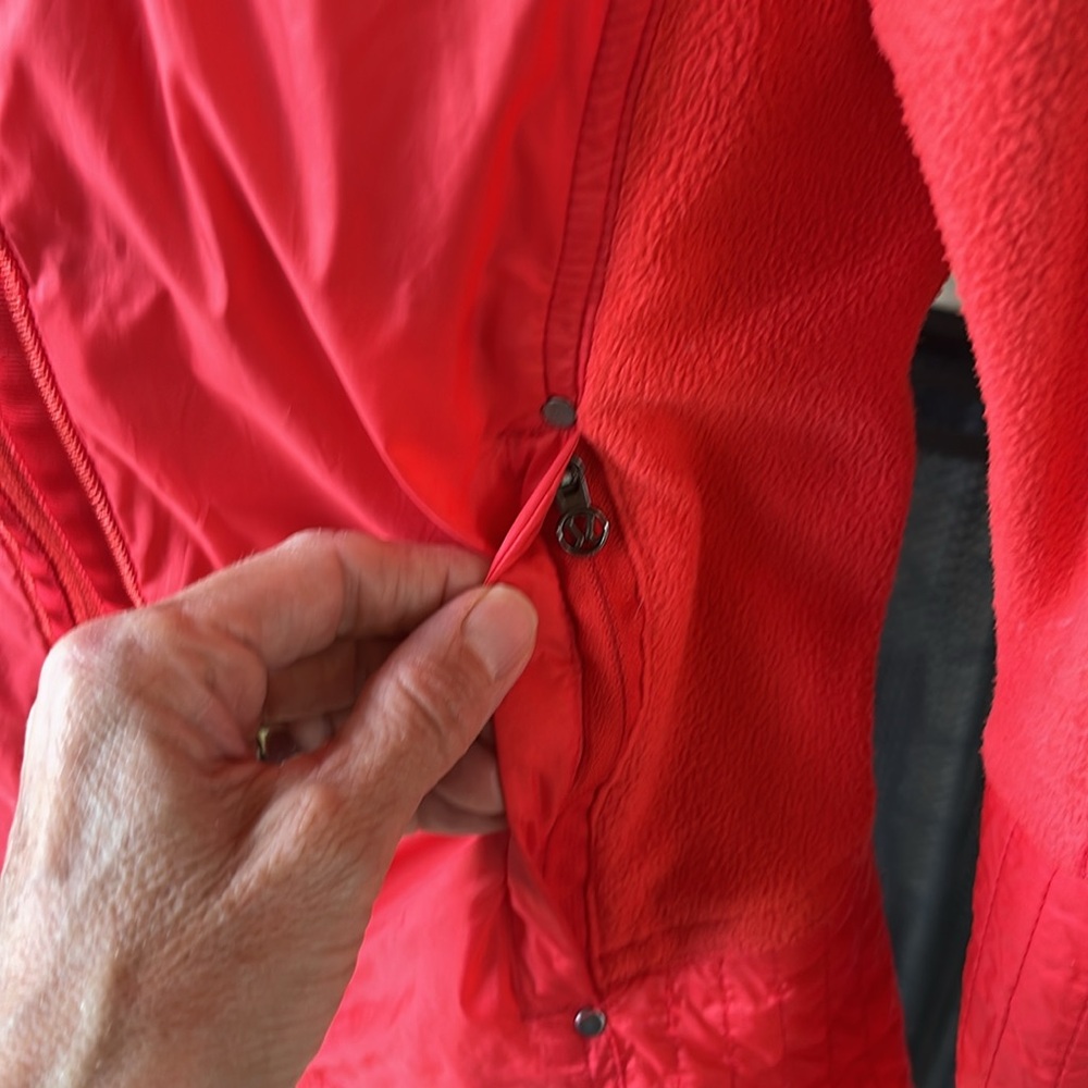 Jacket - Picture 5 of 9